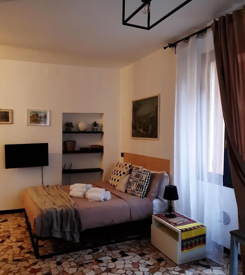 Studio Di Omero Verona 0*,  Italy
